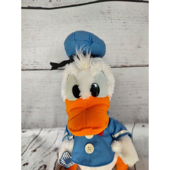 Applause Disney Donald Duck Plush Stuffed Animal Toy 11 Inches W Plastic TAG 1 - Picture 2 of 7
